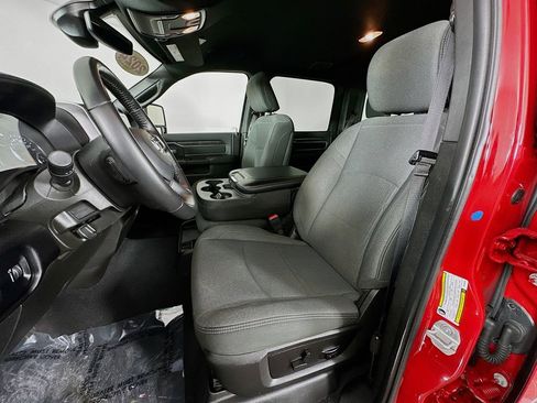 Certified 2024 RAM 2500 Big Horn w/ Sport Appearance Package image 32