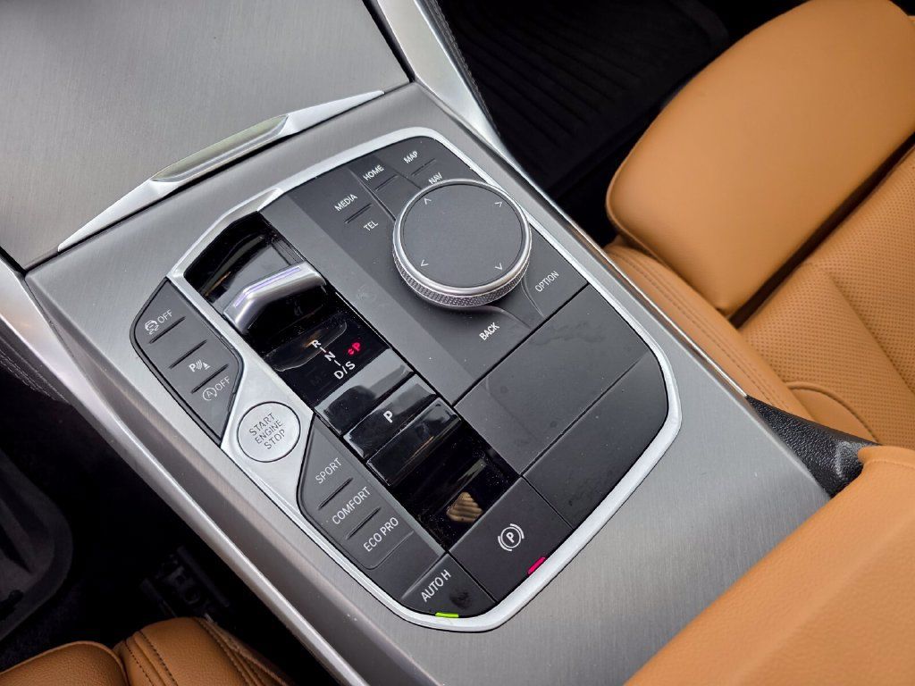 Certified 2026 BMW 230i Coupe RWD image 21