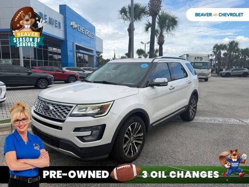 Used 2017 Ford Explorer Platinum AWD/4WD image 1