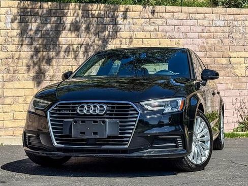 Used 2017 Audi A3 e-tron Premium FWD image 3
