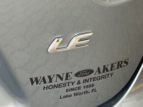 Used 2024 Toyota Corolla LE image 19