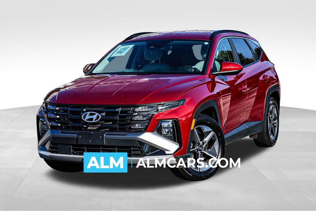 Used 2025 Hyundai Tucson SEL FWD image 1
