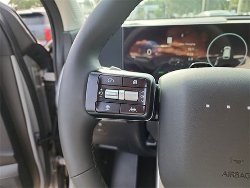 New 2026 Hyundai Ioniq 9 SEL image 25