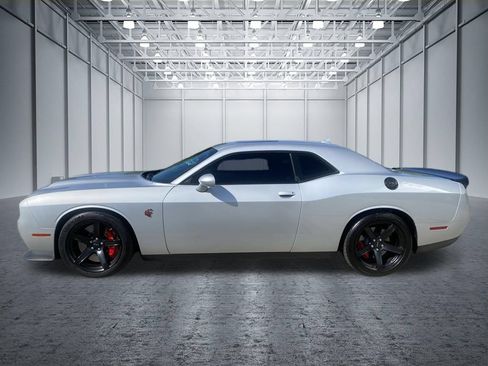 Used 2023 Dodge Challenger SRT Hellcat w/ Driver Convenience Group RWD image 10