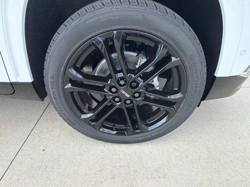 New 2026 GMC Acadia Denali w/ Super Cruise Package AWD/4WD image 35