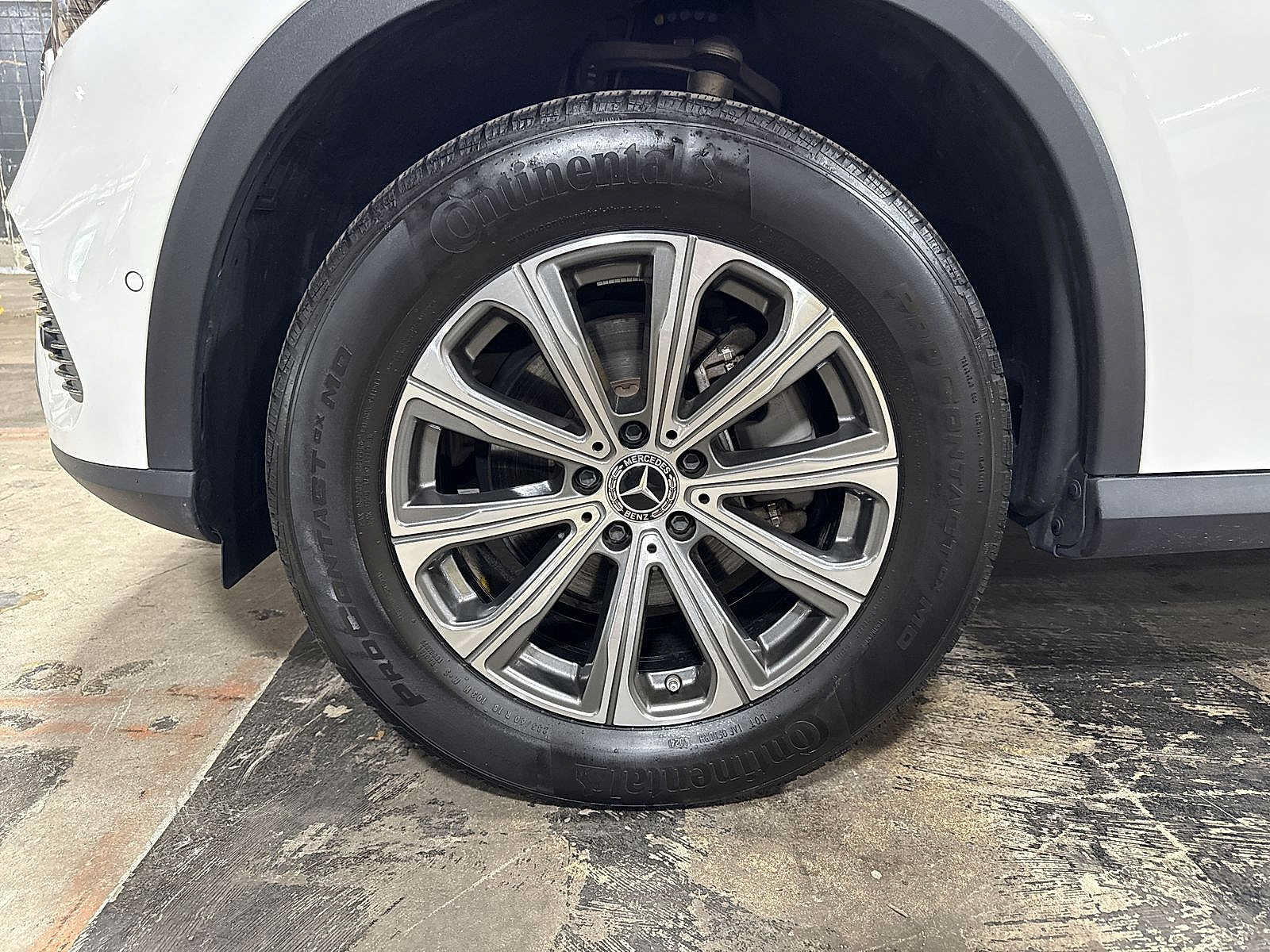 Used 2024 Mercedes-Benz GLC 300 4MATIC image 10