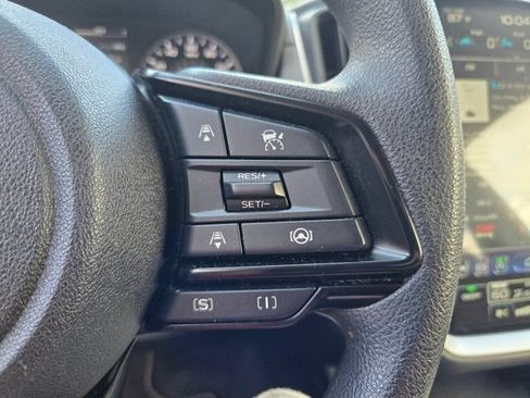 Used 2025 Subaru Crosstrek 2.5i Premium AWD/4WD image 18