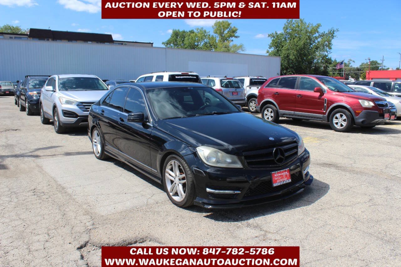 Used 2012 Mercedes-Benz C 300 4MATIC Sedan image 2