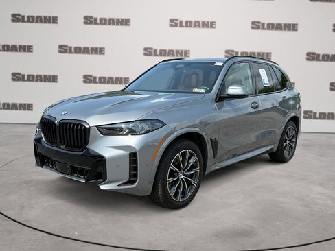 Used 2024 BMW X5 xDrive40i w/ M Sport Package AWD/4WD image 1