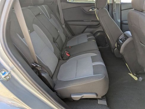 Used 2025 Chevrolet Blazer LT image 28