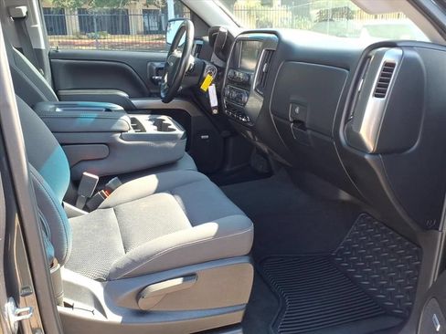 Used 2018 Chevrolet Silverado 1500 LT w/ Texas Edition RWD image 22