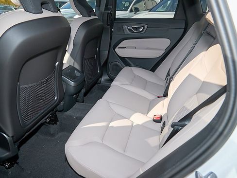 New 2026 Volvo XC60 B5 Plus w/ Protection Package Premier image 19