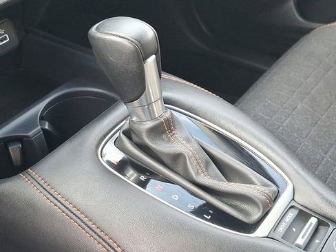 Used 2025 Honda HR-V Sport image 15