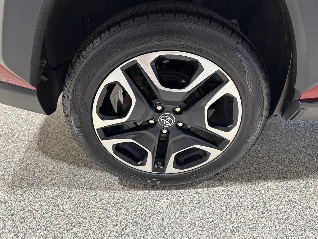 Used 2019 Toyota RAV4 Adventure AWD/4WD image 21