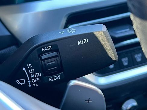 Used 2020 BMW 330i Sedan w/ Premium Package image 28