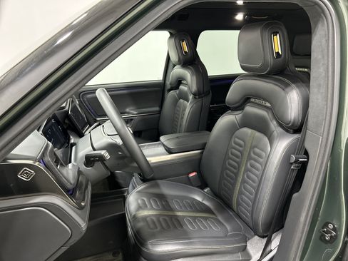 Used 2024 Rivian R1S Adventure Quad AWD/4WD image 20