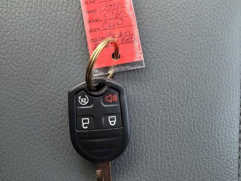 Used 2013 Ford F150 Lariat w/ Lariat Chrome Pkg image 27