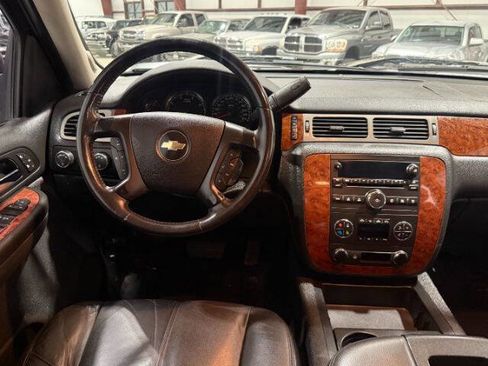 Used 2008 Chevrolet Silverado 2500 LTZ w/ Suspension Package, Off-Road image 18