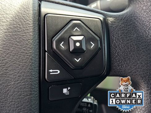 Used 2023 Toyota Tacoma SR AWD/4WD image 22