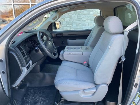 Used 2010 Toyota Tundra 2WD Regular Cab image 14