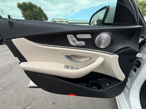 Used 2021 Mercedes-Benz E 350 Sedan image 20