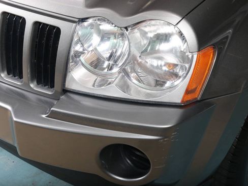 Used 2007 Jeep Grand Cherokee Laredo AWD/4WD image 14