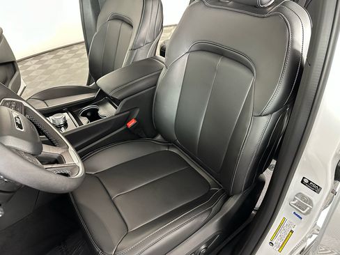 New 2025 Jeep Grand Cherokee Limited w/ Luxury Tech Group II image 25