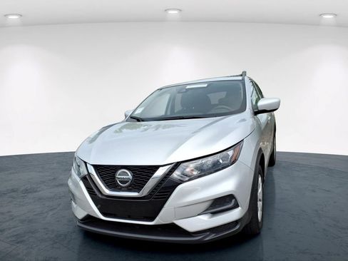 Used 2020 Nissan Rogue Sport S FWD image 6