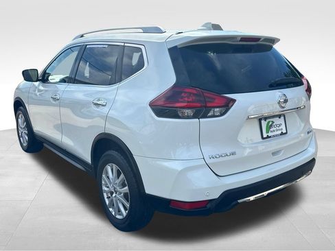 Used 2019 Nissan Rogue SV AWD/4WD image 5