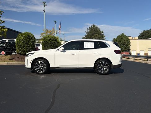 Used 2025 BMW X3 xDrive30i w/ Premium Package AWD/4WD image 14