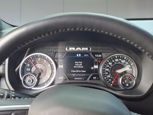 Used 2023 RAM 1500 Laramie AWD/4WD image 11