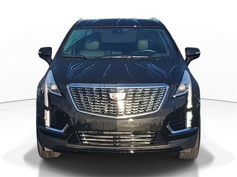 Certified 2023 Cadillac XT5 Luxury w/ LPO, Floor Liner Package image 5