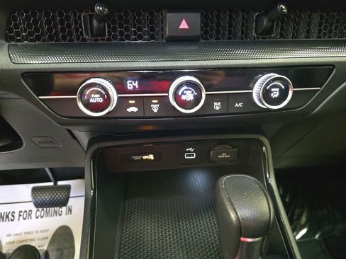 Used 2024 Honda CR-V LX image 22