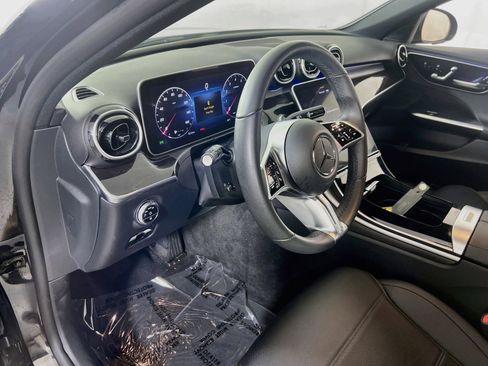 Used 2023 Mercedes-Benz C 300 Sedan image 9