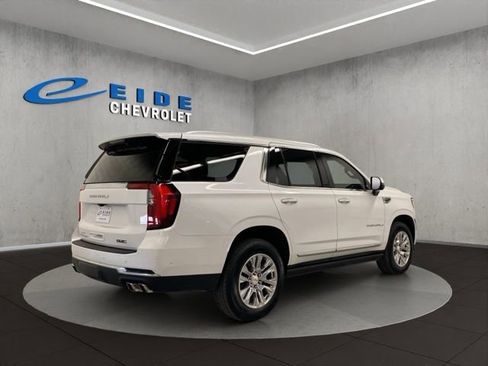 Used 2025 GMC Yukon Denali w/ Sun & Power Step Package AWD/4WD image 4