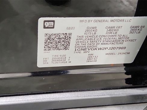 Used 2023 Chevrolet Traverse LT image 27