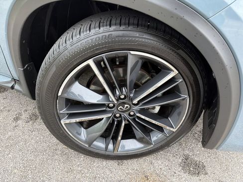 Used 2025 INFINITI QX55 Essential AWD/4WD image 19