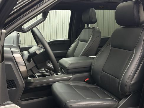 Used 2026 Ford F150 Lariat AWD/4WD image 32