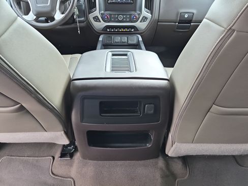 Used 2018 GMC Sierra 1500 SLT AWD/4WD image 37