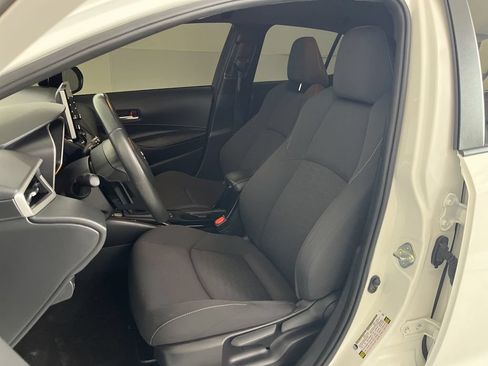 Used 2021 Toyota Corolla SE FWD image 17