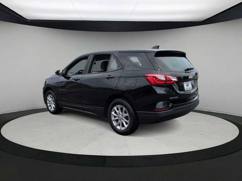 Used 2020 Chevrolet Equinox LS FWD image 6