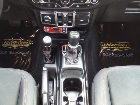Used 2021 Jeep Wrangler Unlimited Rubicon image 10