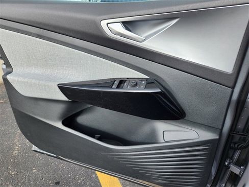 New 2026 Volkswagen ID.4 Pro image 22