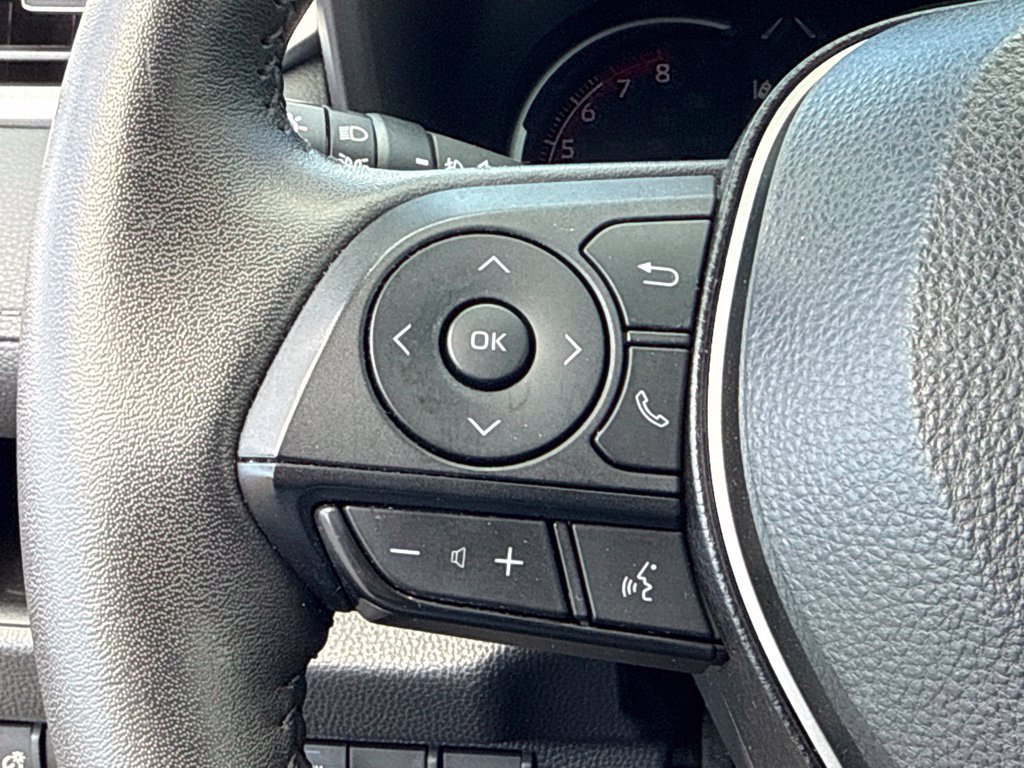 Used 2023 Toyota RAV4 XLE Premium FWD image 25