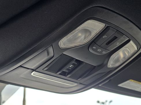 Used 2019 RAM 1500 Limited AWD/4WD image 23