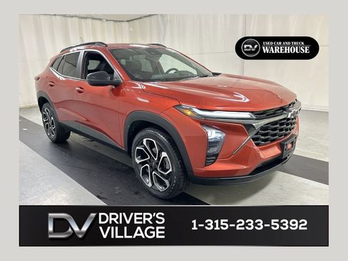 Used 2024 Chevrolet Trax RS w/ Driver Confidence Package FWD image 1