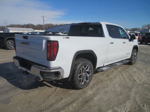 New 2026 GMC Sierra 1500 SLT w/ SLT Premium Plus Package image 5