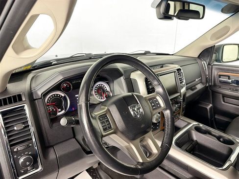 Used 2017 RAM 1500 Laramie w/ Convenience Group image 9