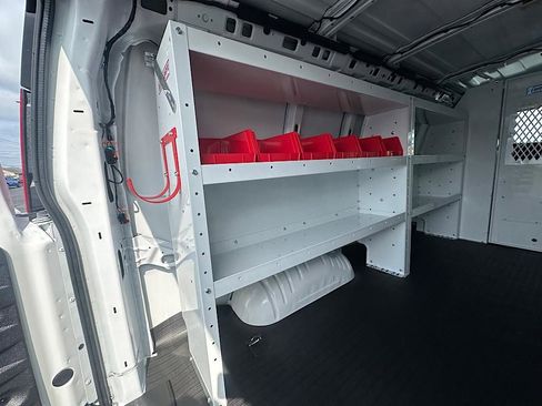 New 2025 GMC Savana 2500 w/ Enhanced Convenience Package image 11