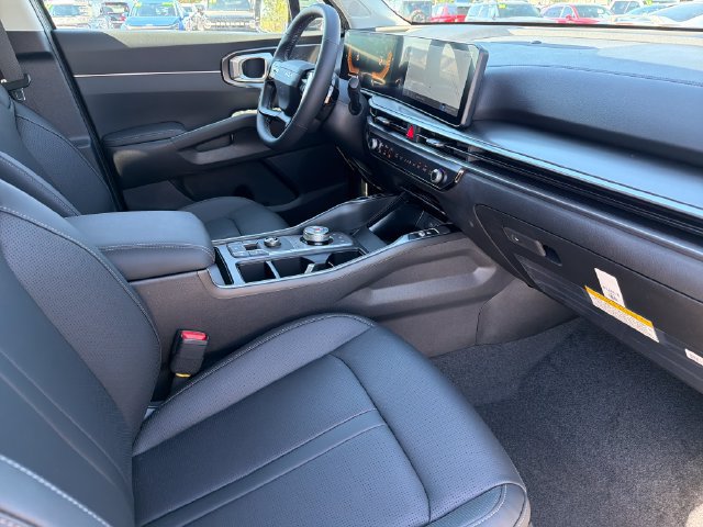 New 2026 Kia Sorento EX FWD image 21
